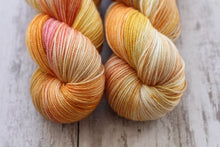 Load image into Gallery viewer, Look and Be Grateful • Alfalfa Base • Ready to Ship