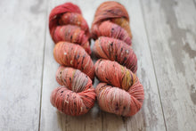Load image into Gallery viewer, Rhubarb • Oats Base • Ready to Ship