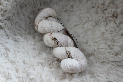 Frost • Amaranth Base • Ready to Ship