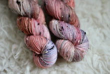 Load image into Gallery viewer, Majestic Mountains • Oats Base • Ready to Ship