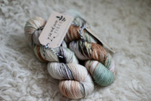 Load image into Gallery viewer, Willow • Alfalfa Base • Ready to Ship