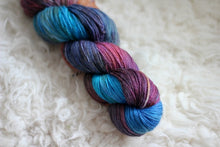 Load image into Gallery viewer, Spectacle • Clover Base • Ready to Ship