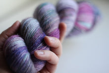 Load image into Gallery viewer, Luna's Shoes • Soybean Base • Ready to Ship