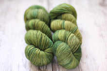 Load image into Gallery viewer, Post Box • Alfalfa Base • Ready to Ship