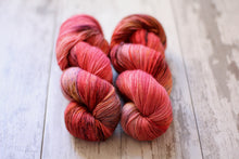 Load image into Gallery viewer, Rhubarb • Alfalfa Base • Ready to Ship