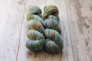Water Lily • Sunflower Base • Ready to Ship