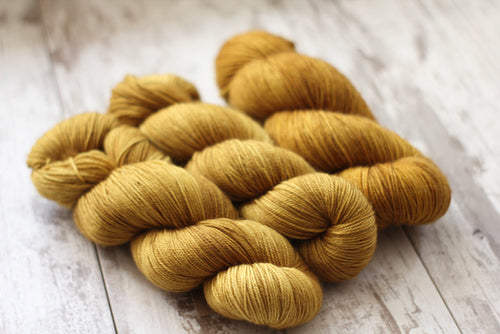 Gilded • Alfalfa Base • Ready to Ship