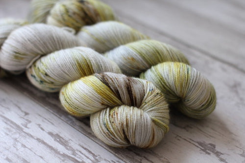 Roots • Alfalfa Base • Ready to Ship