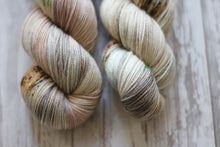 Load image into Gallery viewer, Lark • Alfalfa Base • Ready to Ship