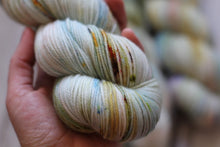 Load image into Gallery viewer, The Avenue • Alfalfa Base • Ready to Ship