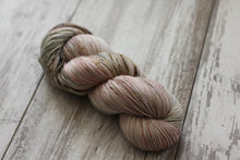 Load image into Gallery viewer, Homestead • Alfalfa Base • Ready to Ship