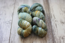 Load image into Gallery viewer, Water Lily • Alfalfa Base • Ready to Ship