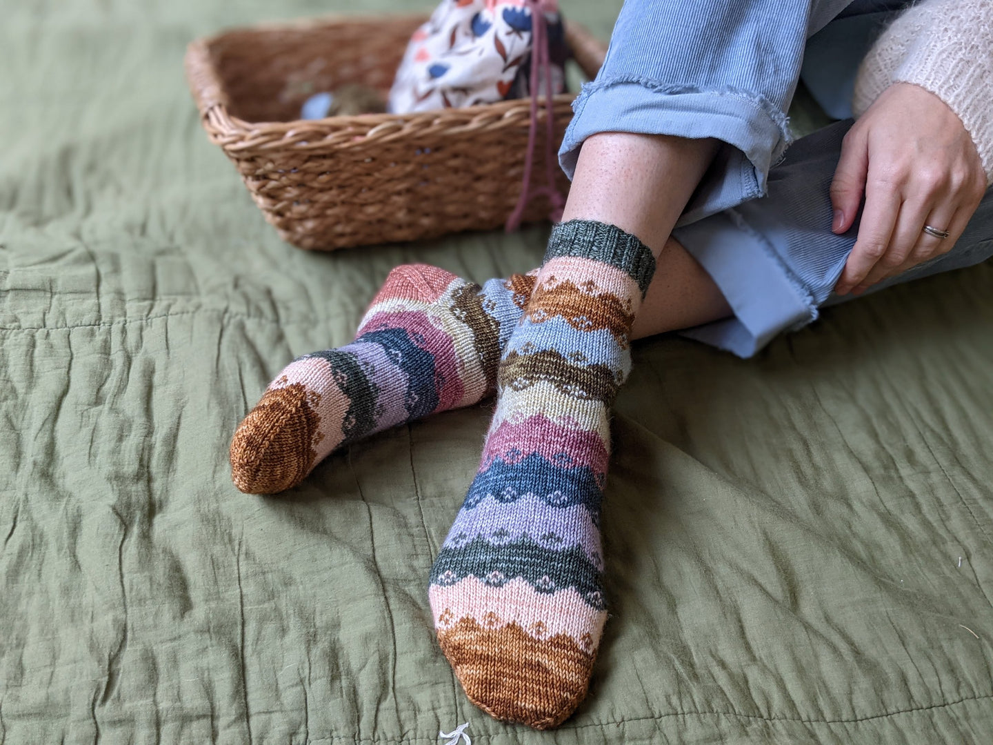 Knitting Nellie • Bits and Bobs Socks Pattern